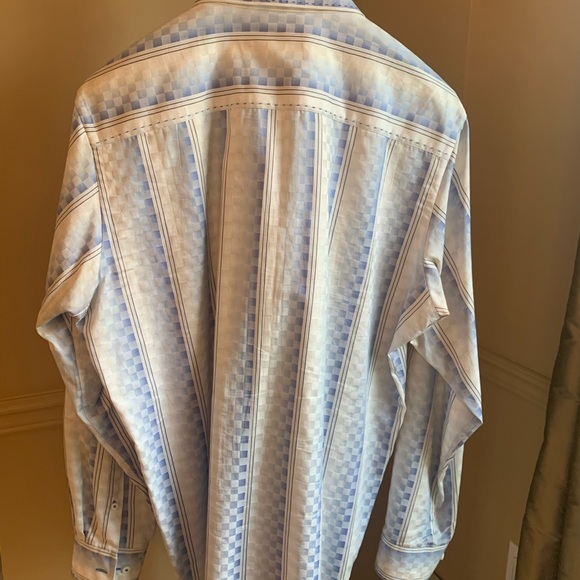 BUGATCHI BUTTON UP - Picture 3 of 3